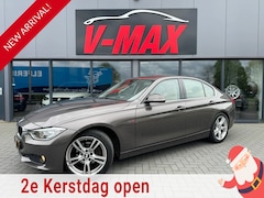 BMW 3-serie - 320i EfficientDynamics High Exec Navi Xenon Leder