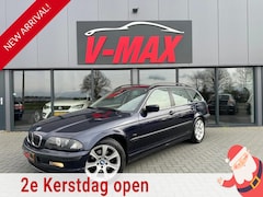 BMW 3-serie Touring - 320i 2.2 Executive Xenon Clima ½Leer