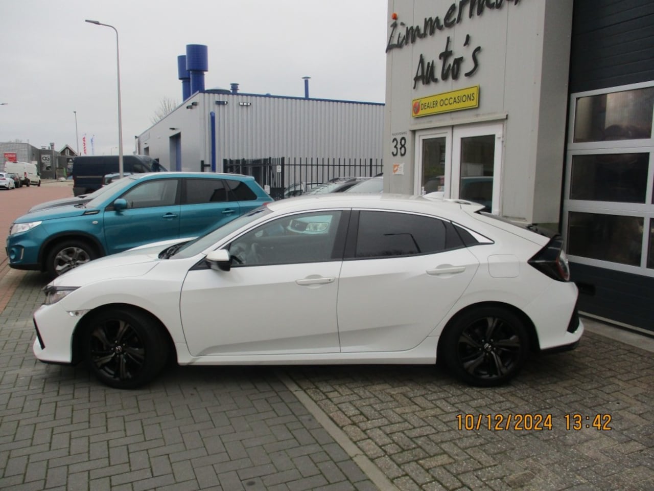 Honda Civic - 1.0 I-VTEC ELEGANCE 2e kerst open van 10u tot 14u - AutoWereld.nl