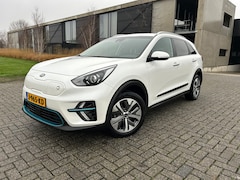 Kia e-Niro - DynamicLine 64kWh Facelift met 3-Fase laden