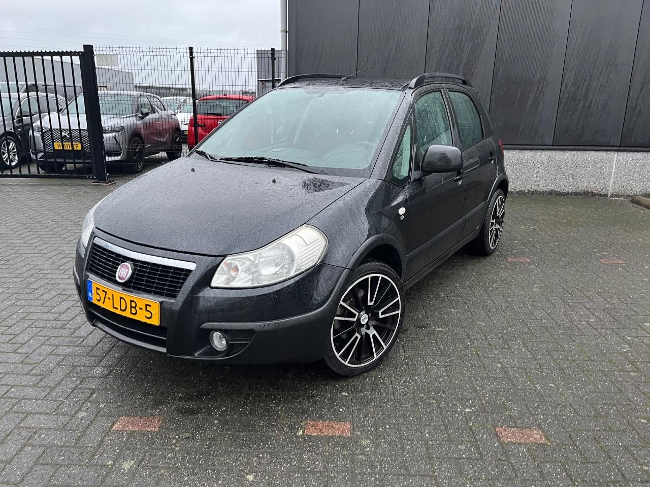 Fiat Sedici - 1.6-16V Dynamic 1.6-16V Dynamic - AutoWereld.nl