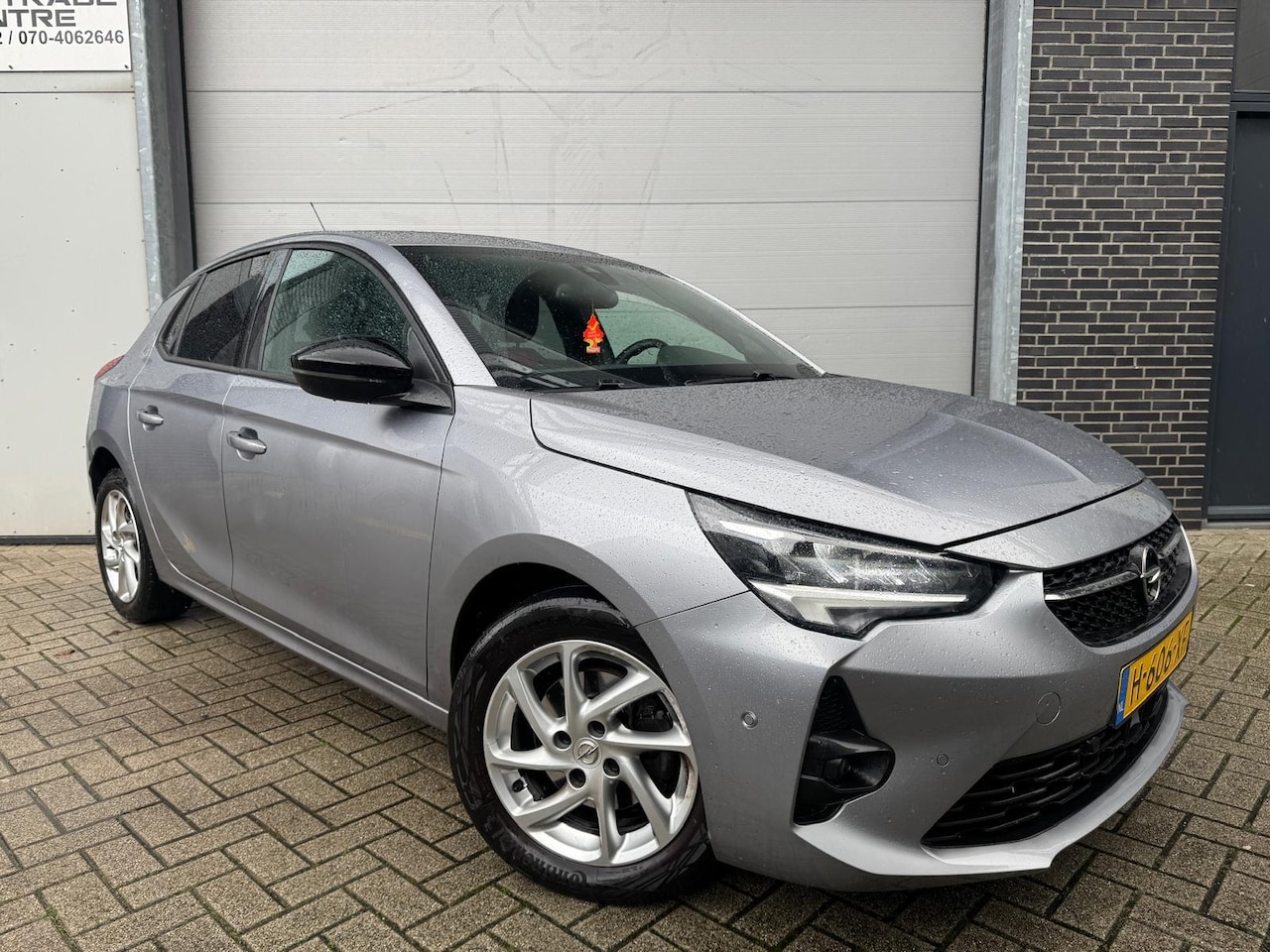 Opel Corsa - 1.2 GS Line [Camera|Keyless|Cruise|Carplay|Navi] - AutoWereld.nl