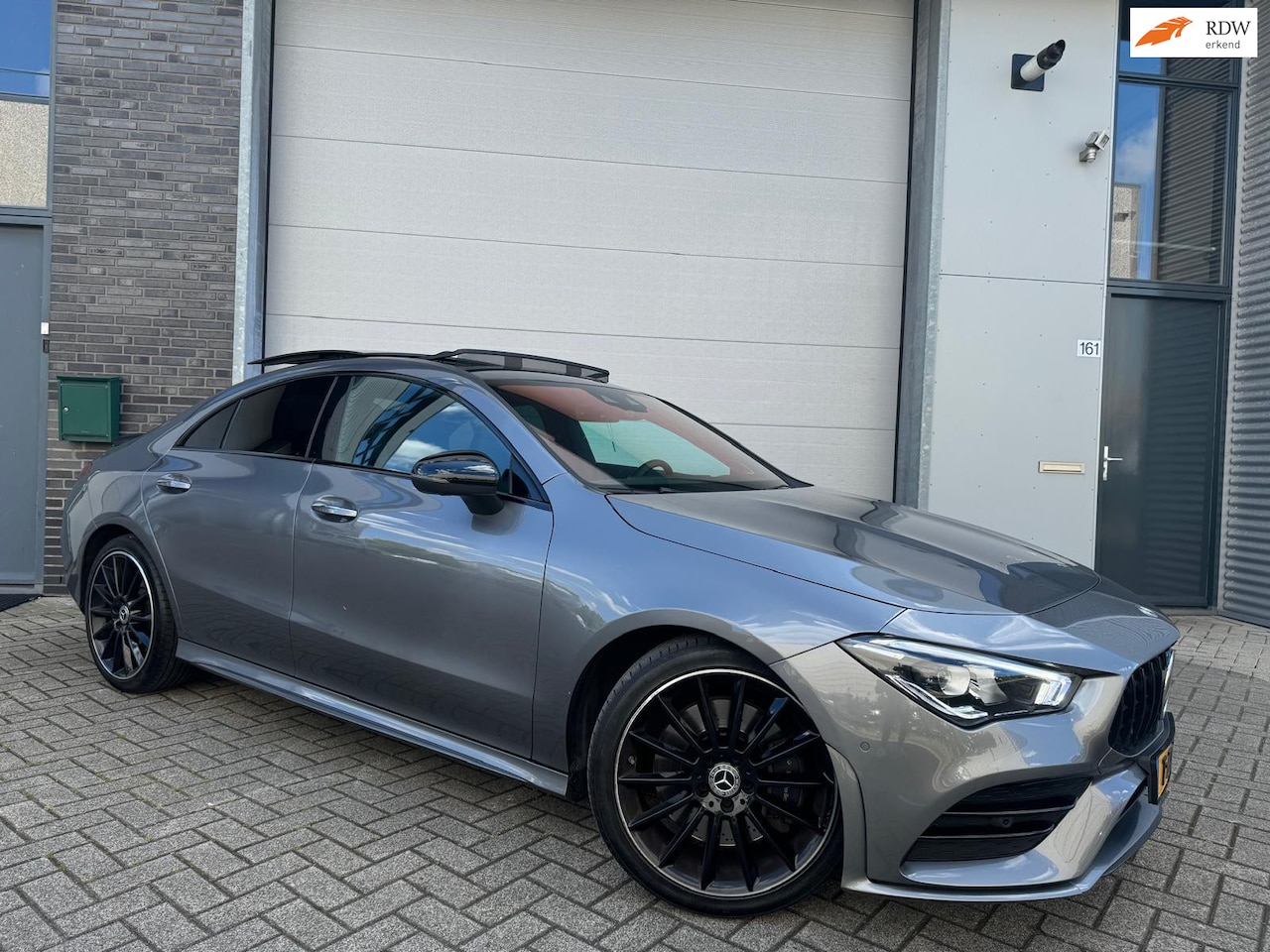 Mercedes-Benz CLA-Klasse - 250 Premium Plus [Pano|360 Camera|Burmester|AMG-Styling] - AutoWereld.nl