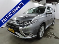 Mitsubishi Outlander - 2.4 PHEV Intense+