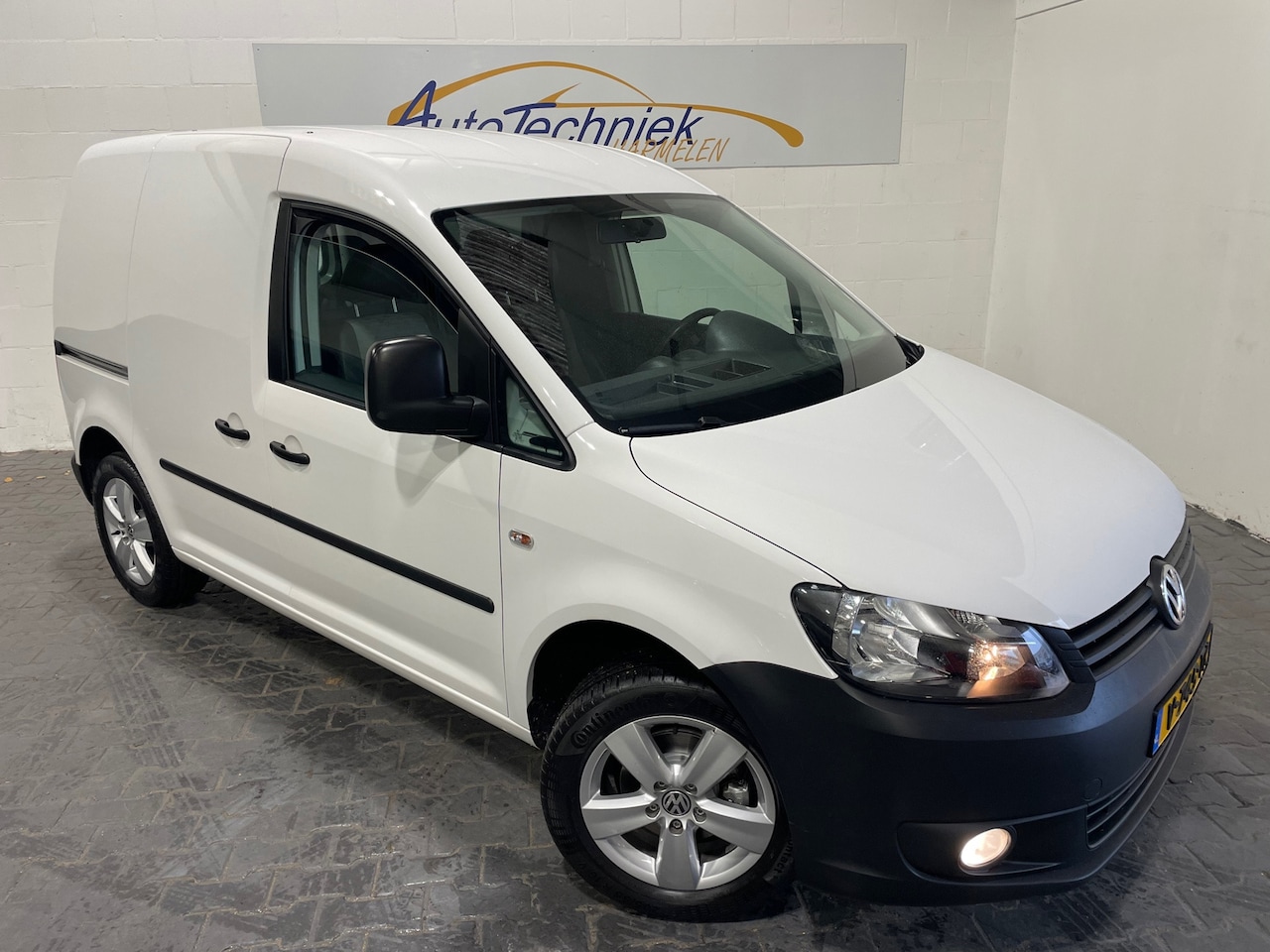 Volkswagen Caddy - 1.2 TSI *Benzine*49DKM*Airco*ECHT ALS NIEUW !* - AutoWereld.nl