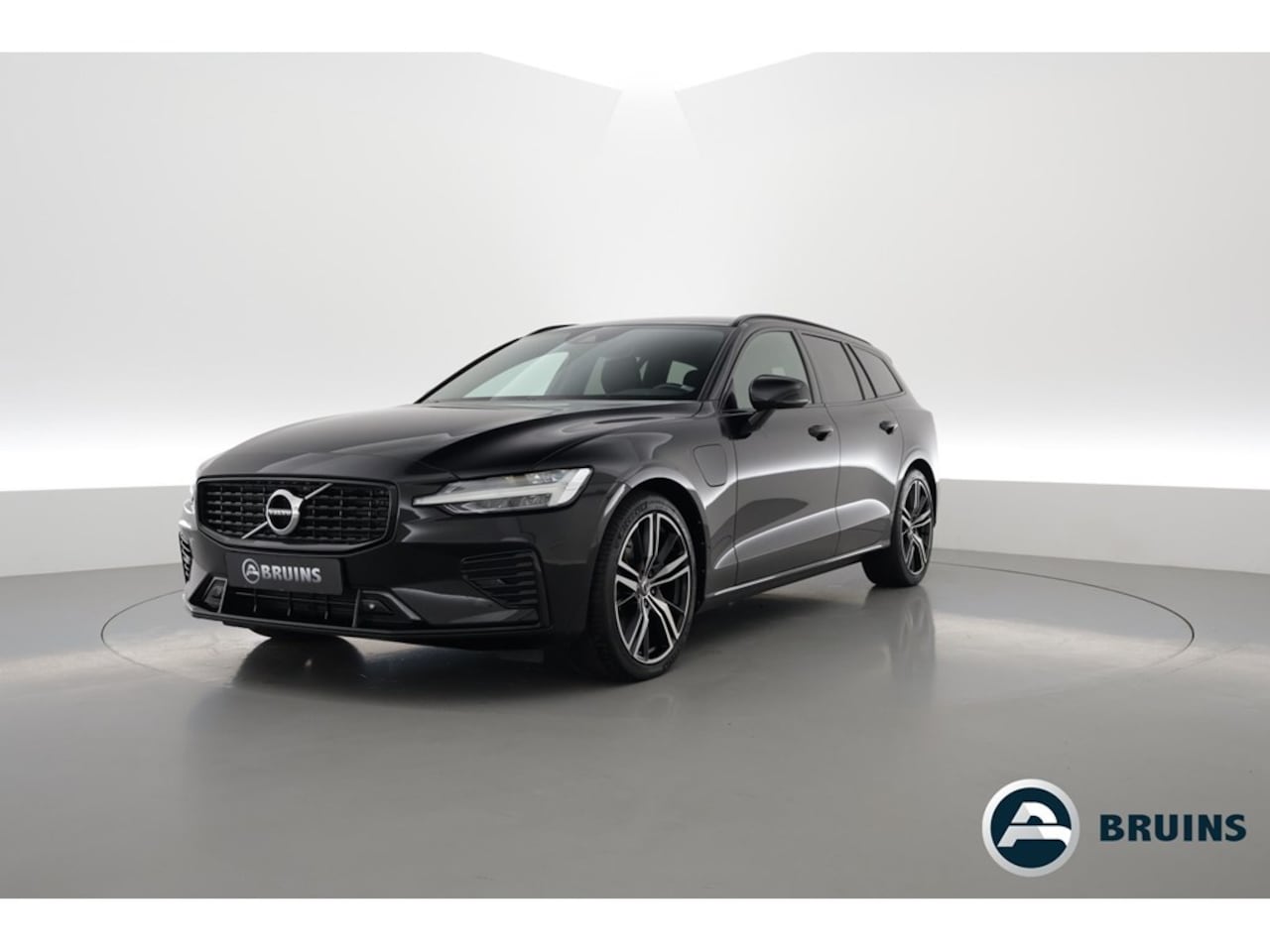 Volvo V60 - 2.0 T6 Recharge AWD R-Design 2.0 341PK T6 Recharge AWD R-Design, ACC, Blis, Trekhaak, Stuur- +Stoelverw., Camera. - AutoWereld.nl