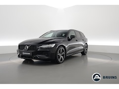 Volvo V60 - 2.0 341PK T6 Recharge AWD R-Design, ACC, Blis, Trekhaak, Stuur- +Stoelverw., Camera