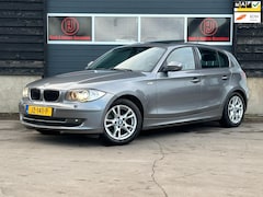 BMW 1-serie - 118i High Executive Pano Navi Stoelverwarming