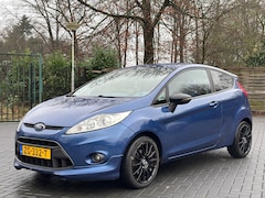 Ford Fiesta - 1.6 Ghia Airco LMV LEER Elekt Raam