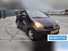 Toyota Aygo - 1.0-12V ( schade) BALANS OPRUIMING