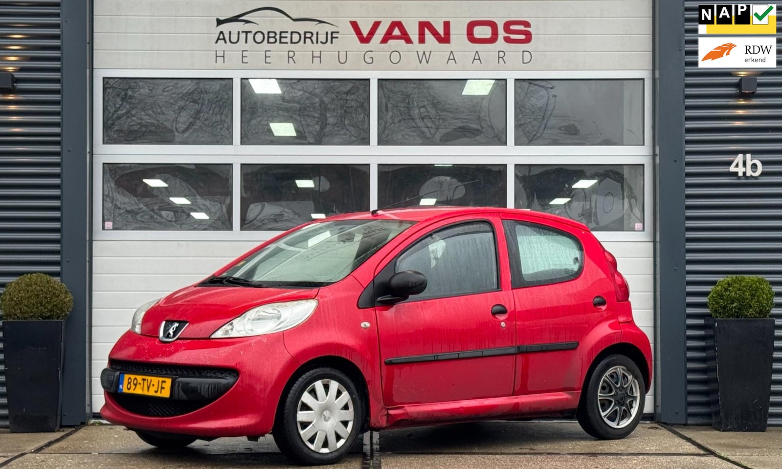 Peugeot 107 - 1.0-12V XR 5 Deurs - AutoWereld.nl