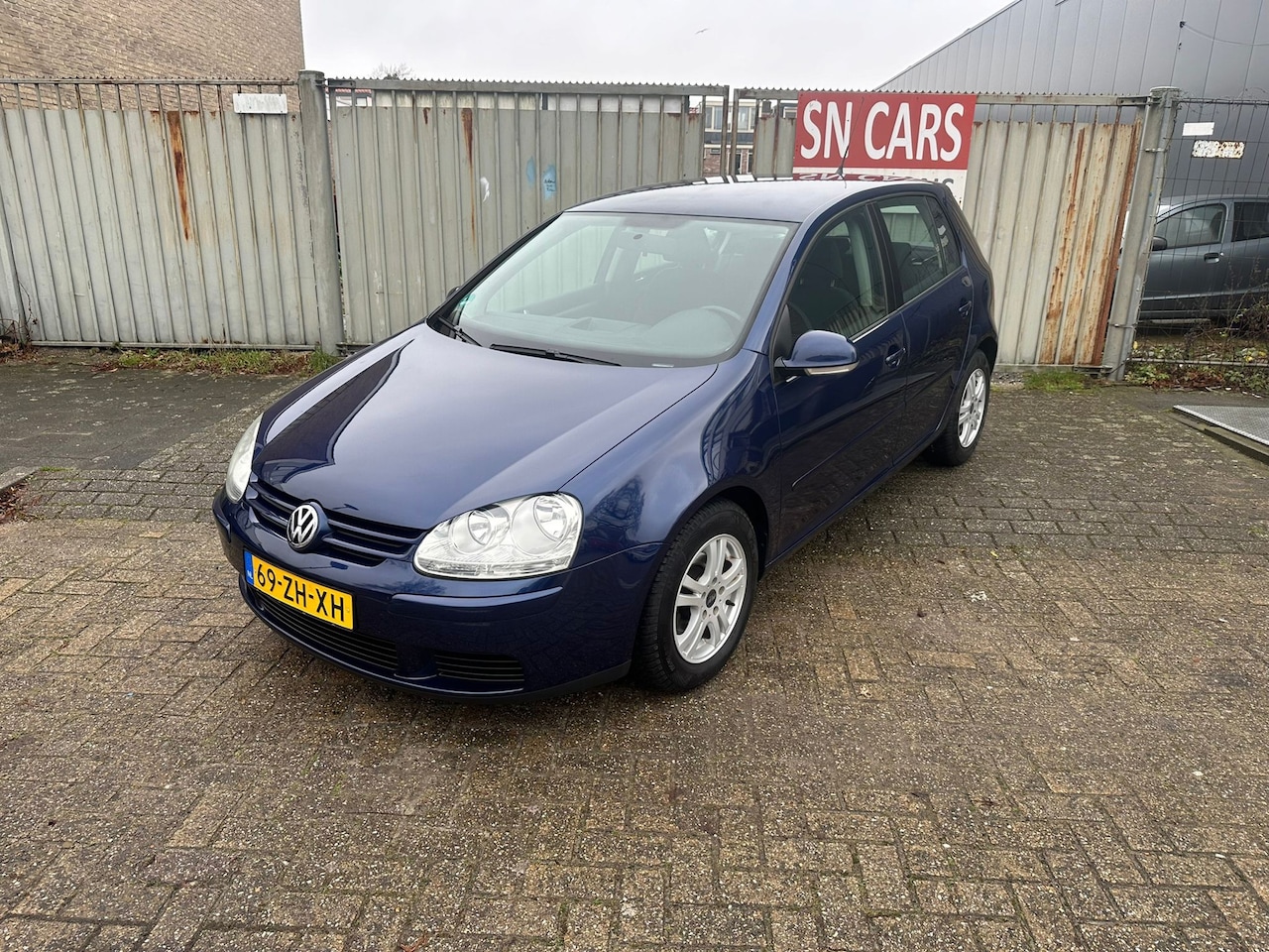 Volkswagen Golf - 1.6 *Automaat*Airco* - AutoWereld.nl