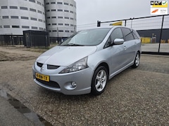 Mitsubishi Grandis - 2.4-16V Invite/RIJD SCHAKELT SUPER FIJN