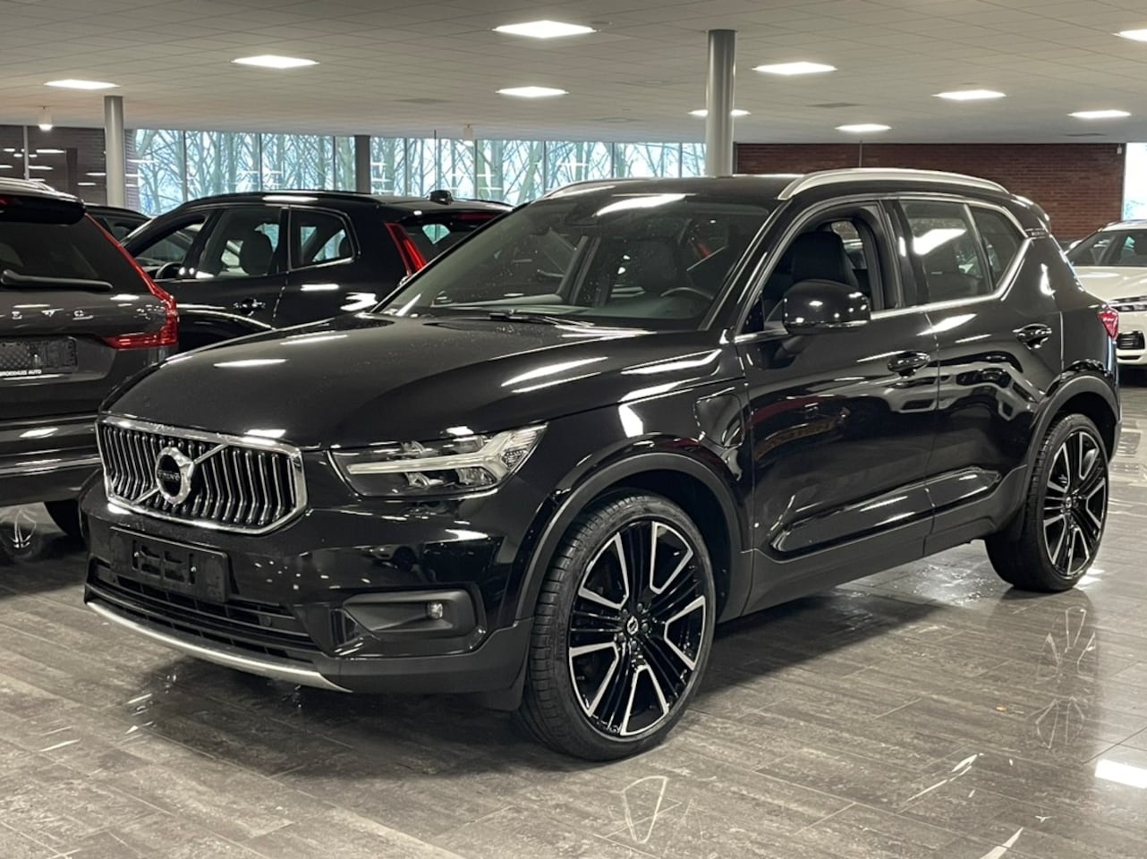 Volvo XC40 - T5 Recharge Inscription | Stoel en Stuurwielverwarming | Lederen bekleding | Zitting verle - AutoWereld.nl