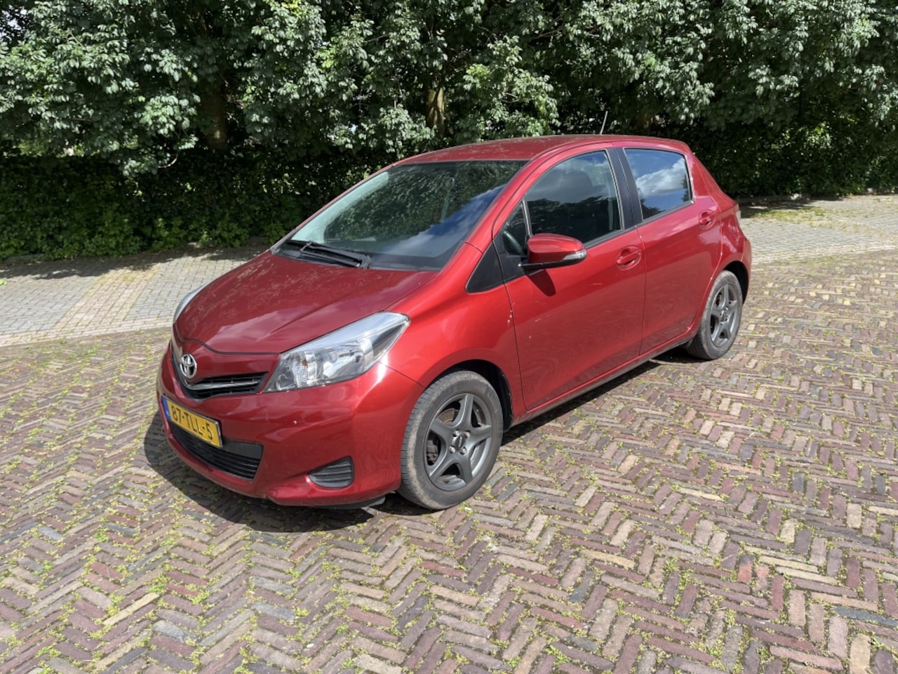 Toyota Yaris - 1.3 VVT-i AUTOMAAT 67.000km!! - AutoWereld.nl