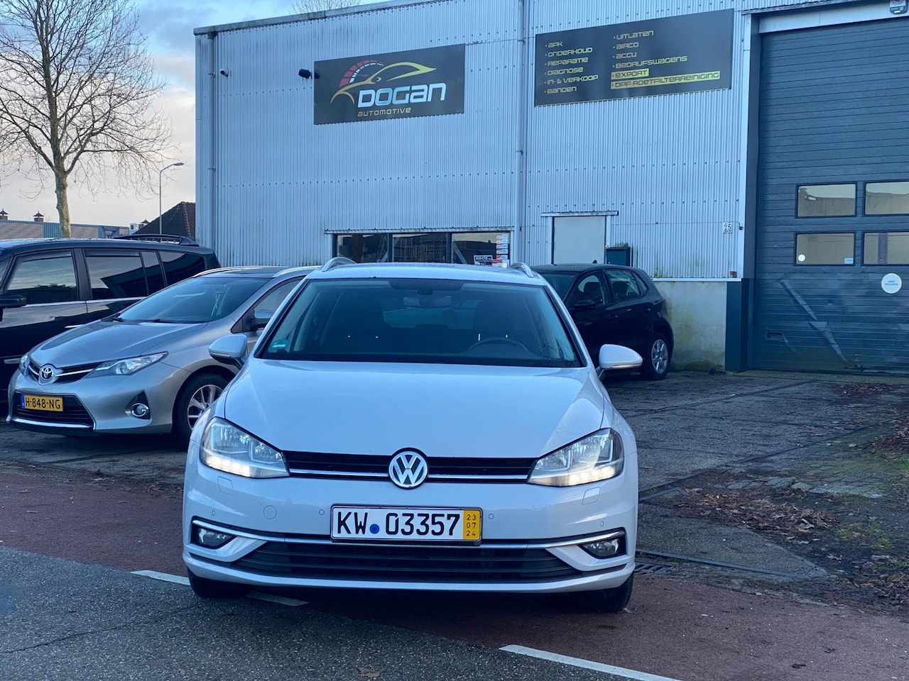 Volkswagen Golf Variant - 1.6 TDI BlueMotion Comfortline 1.6 TDI BlueMotion Comfortline - AutoWereld.nl