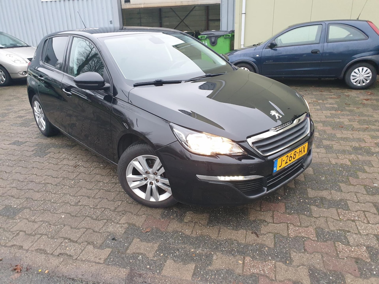 Peugeot 308 - 1.2 PureTech Active 1.2 PureTech Active - AutoWereld.nl