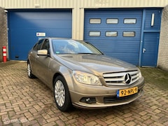 Mercedes-Benz C-klasse - 180 CGI BlueEFFICIENCY Business Class * Airco * NAVI * Leer