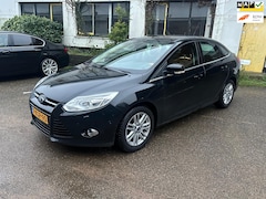 Ford Focus - 1.6 EcoBoost Titanium/ Leder bekleding/ Cruise Control/ Stoelverwarming