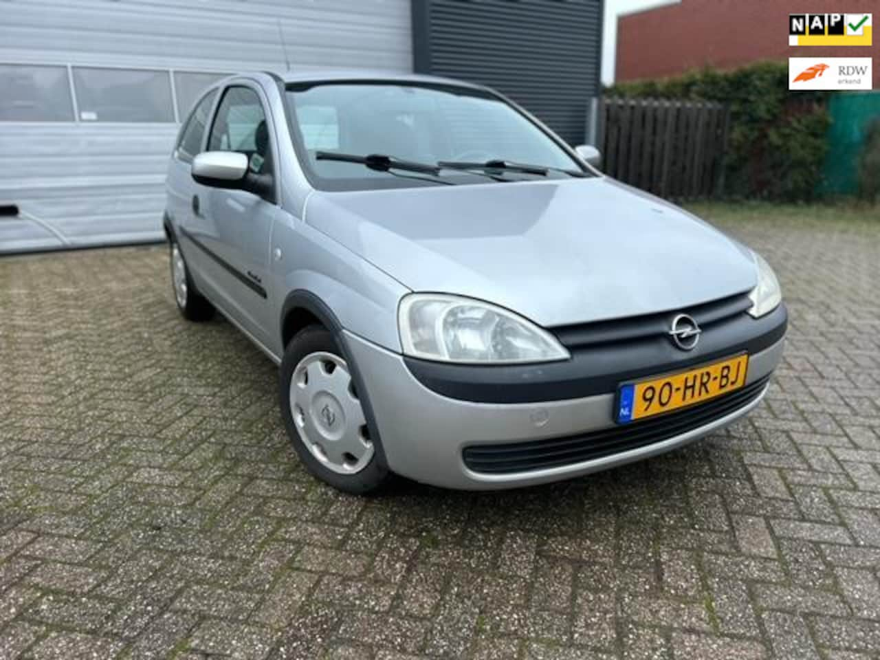 Opel Corsa - 1.2 ELEK RAMEN/NIEUWE APK!! - AutoWereld.nl