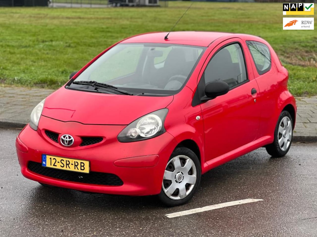 Toyota Aygo - 1.0-12V/ Nette Auto / GOEDKOOP! - AutoWereld.nl