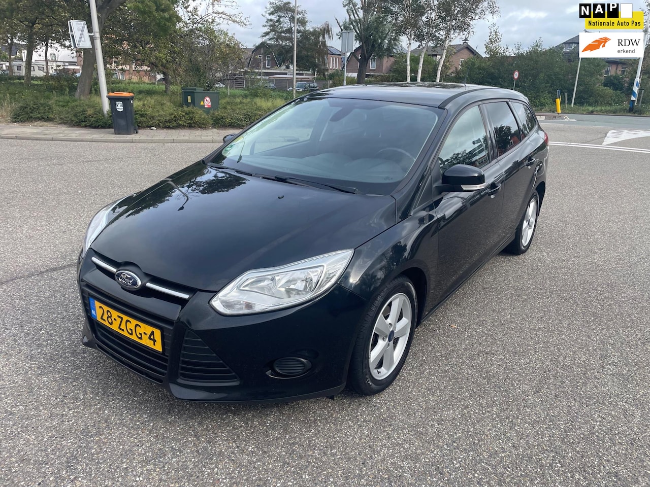 Ford Focus Wagon - 1.6 TDCI ECOnetic Lease Trend / AIRCO / CRUISE.CONT / ELEK.PAKKET / PDC / LMV / NAVIGATIE - AutoWereld.nl