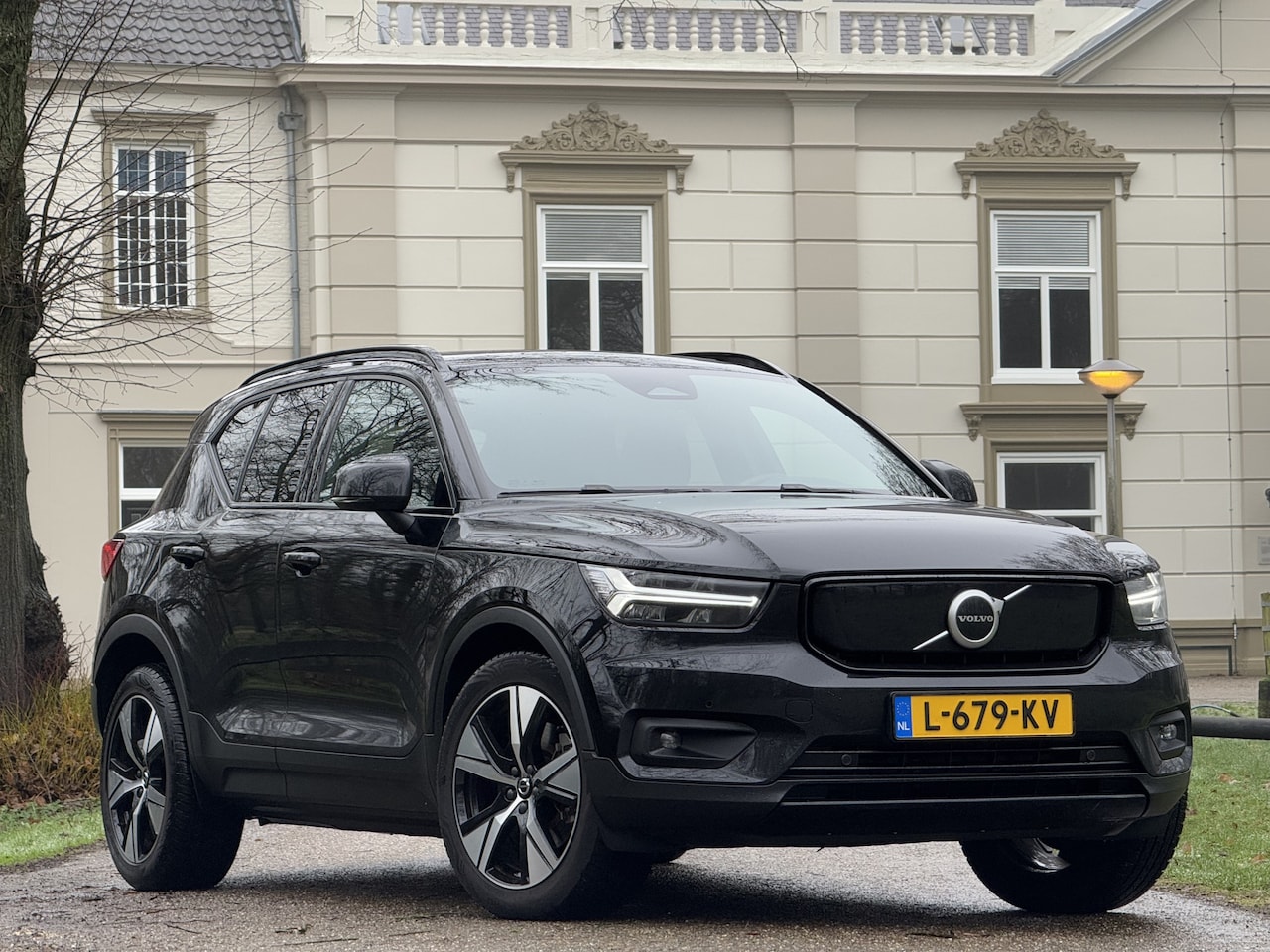 Volvo XC40 - Recharge P8 AWD R-Design Pano Harman Kardon Trekh. - AutoWereld.nl