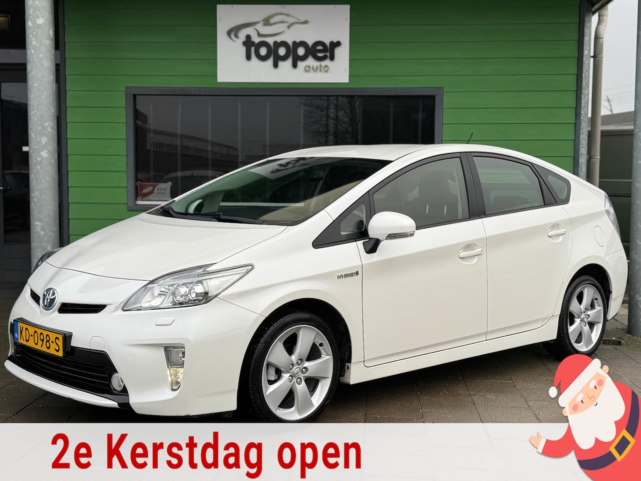 Toyota Prius - 1.8 Comfort / Navigatie / Camera / CruiseControl / - AutoWereld.nl