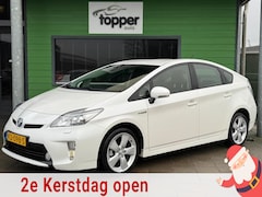 Toyota Prius - 1.8 Comfort / Navigatie / Camera / CruiseControl /