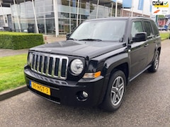 Jeep Patriot - 2.4 Sport RIJDT SUPER/LAGE KM/TREKHAAK/APK 6-25