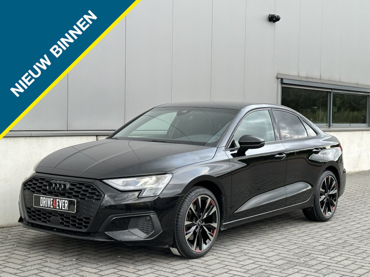 Audi A3 Limousine - 30 TFSI Bns edition 2021 Aut NAVI PDC CR CONTROL ELEK PAKKET - AutoWereld.nl