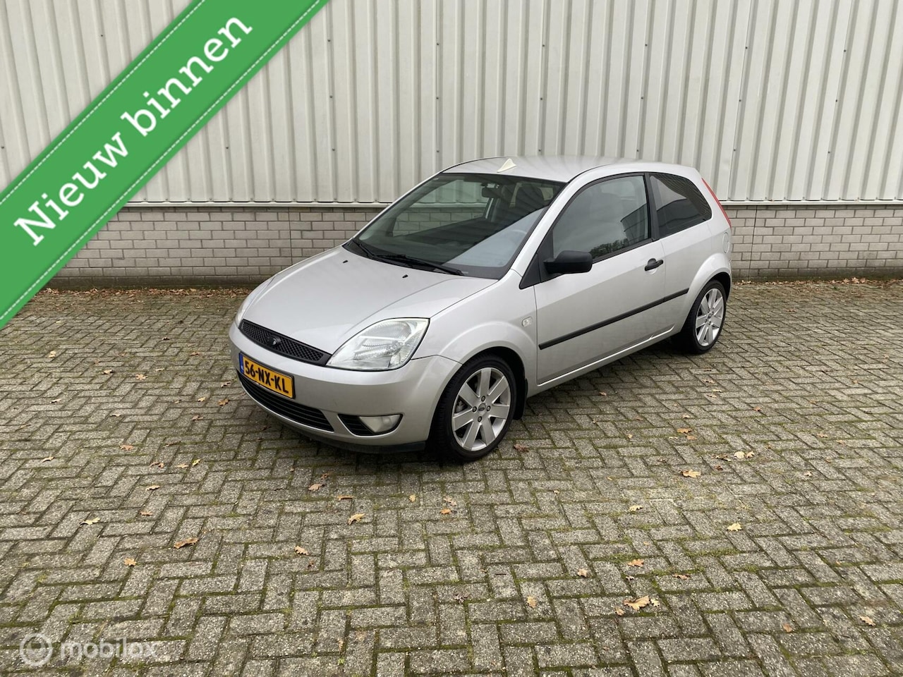 Ford Fiesta - 1.4-16V Ghia 1.4-16V Ghia nieuwe apk ! - AutoWereld.nl