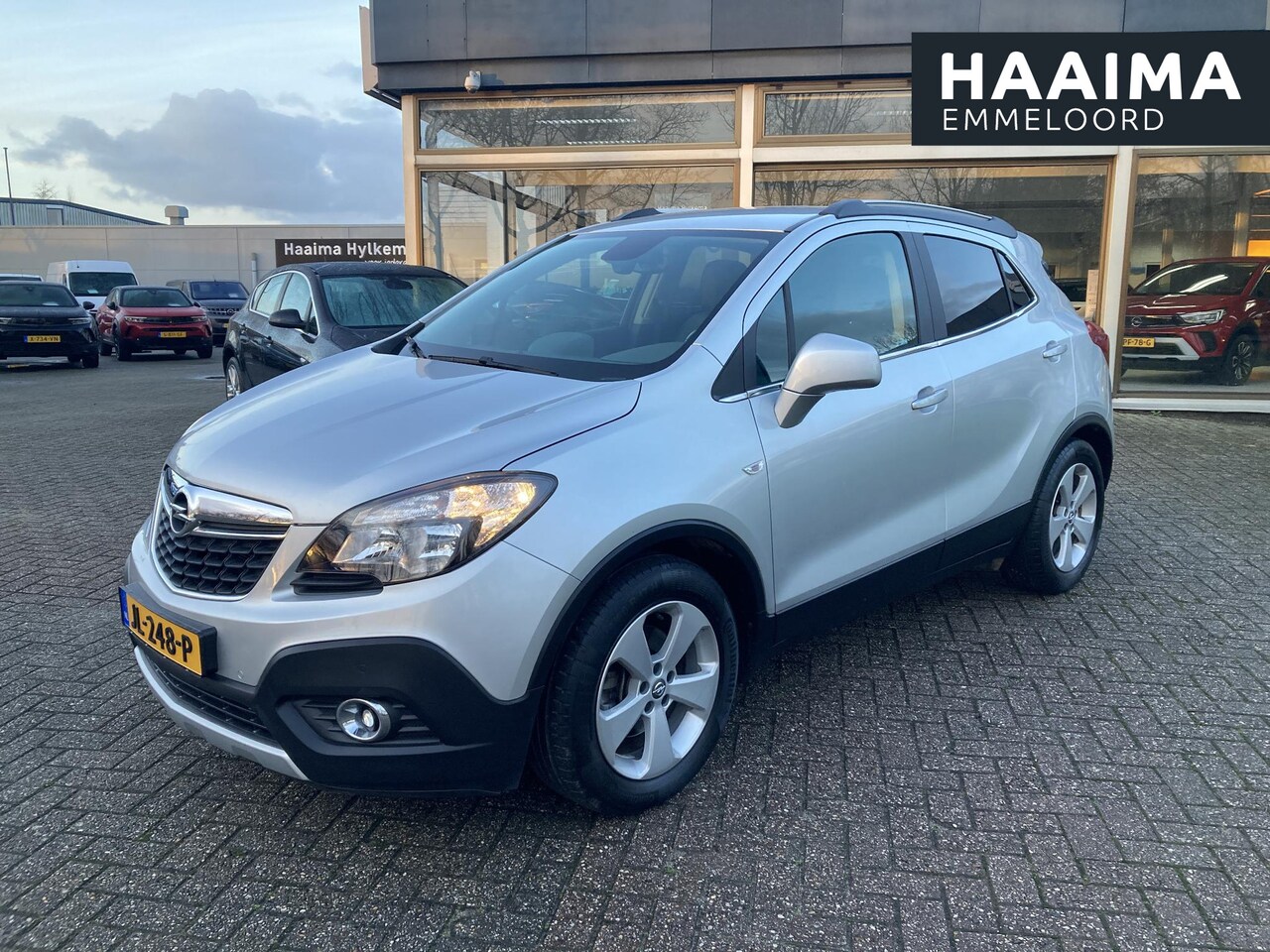 Opel Mokka - 1.4 Turbo Innovation | Climate control | Navigatie | Camera | Parkpilot | Elektrisch Pakke - AutoWereld.nl