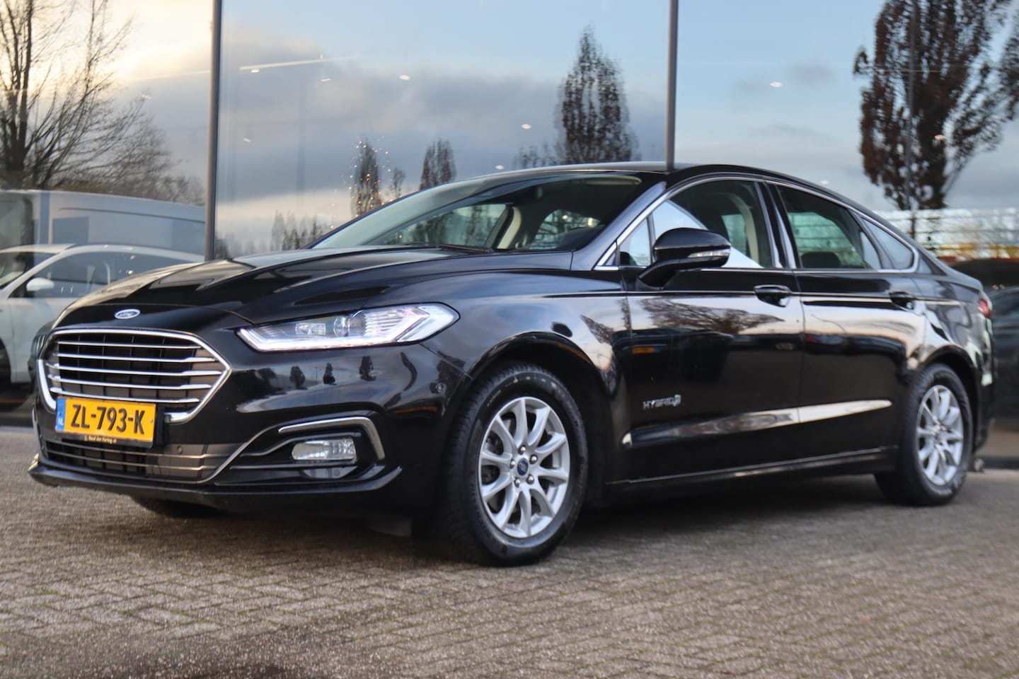 Ford Mondeo - 2.0 IVCT HEV AUT. TITANIUM | ADAPT. CRUISE | CARPLAY | LED | KEY-LESS | NAVI - AutoWereld.nl