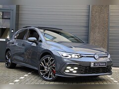 Volkswagen Golf - 1.4 eHybrid GTE Panorama dak | Vol LED | Carplay | 19' Adelaide | Bomvol