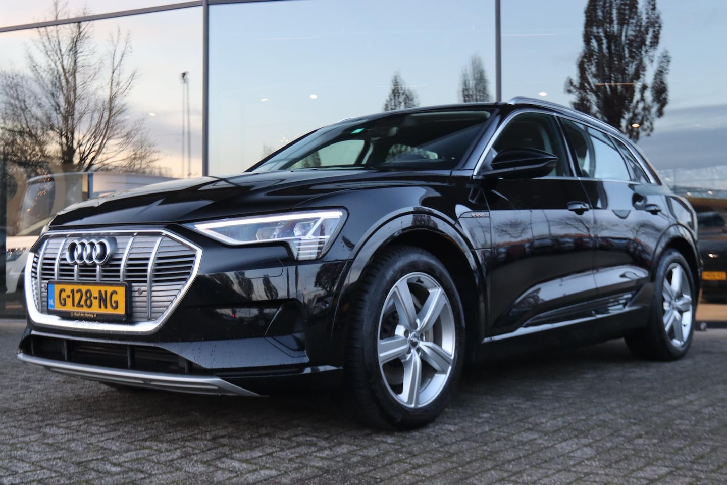 Audi e-tron - 55 QUATTRO ADVANCED 95KWh | VIRT. COCKPIT | HEAD-UP | CAMERA |  CRUISE | CLIMATE | - AutoWereld.nl