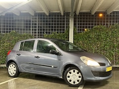 Renault Clio - 1.2-16V Business Line Nieuwe APK