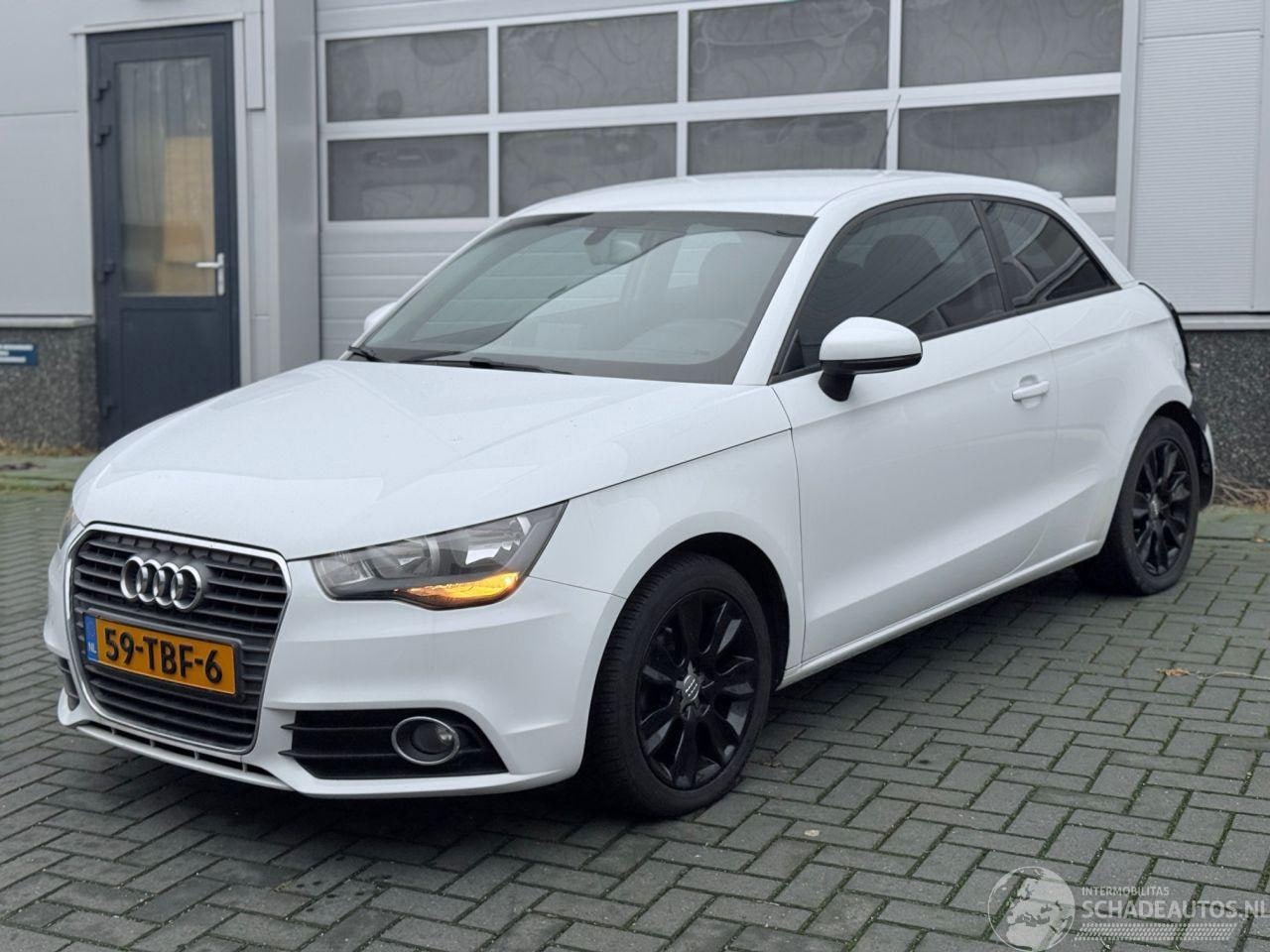 Audi A1 - 1.2 TFSI Ambition Pro Line Business 1.2 TFSI Ambition Pro Line Business - AutoWereld.nl