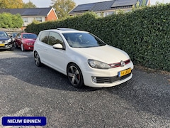 Volkswagen Golf - 2.0 GTI | Schuifdak | Navi | Autom. Airco | Cruise Control | LMV | Privacy Glass | APK tot