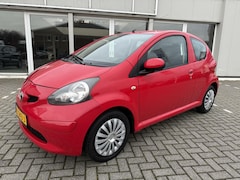 Toyota Aygo - 1.0-12V