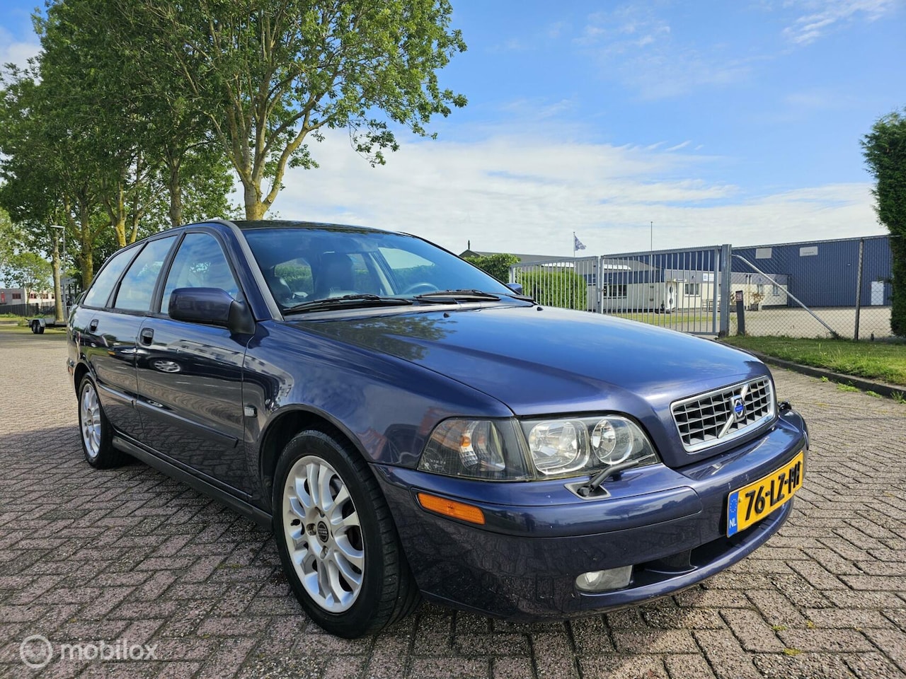 Volvo V40 - 2.0 Europa Automaat Airco Cruise control - AutoWereld.nl