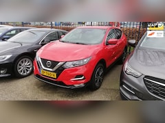 Nissan Qashqai - 1.3 DIG-T N-Connecta 159PK automaat trekhaak, 18 inch, navi