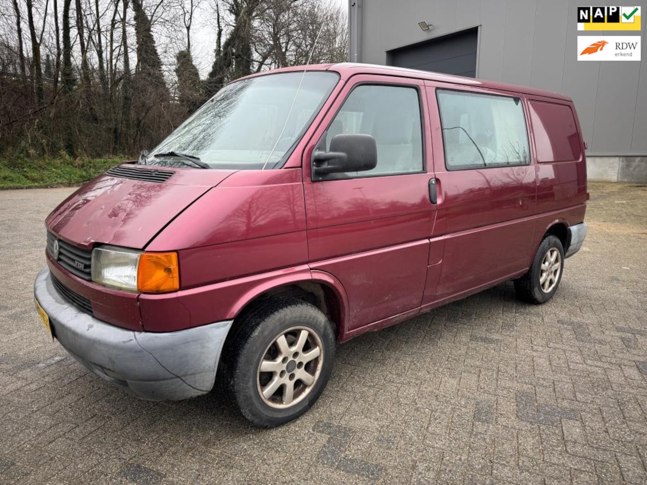 Volkswagen Transporter - 2.5 TDI 292 DC 2.5 TDI 292 DC - AutoWereld.nl