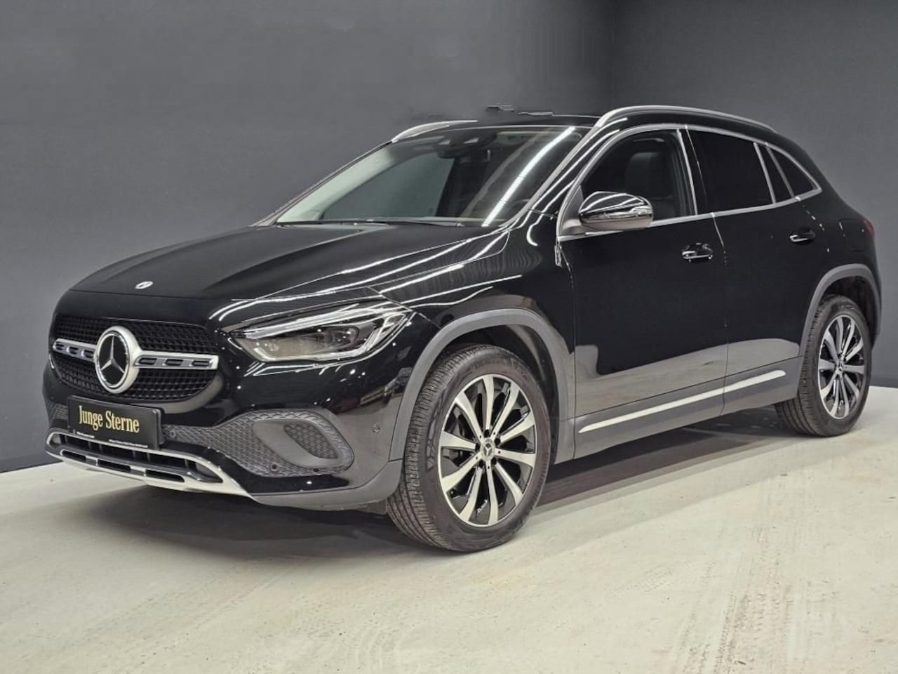 Mercedes-Benz GLA-Klasse - 250 e Progressive ** MULTIBEAM, LEDER, MBUX+, PANORAMA, DISTR, 19-inch LMV ** 24 mnd "JUNG - AutoWereld.nl