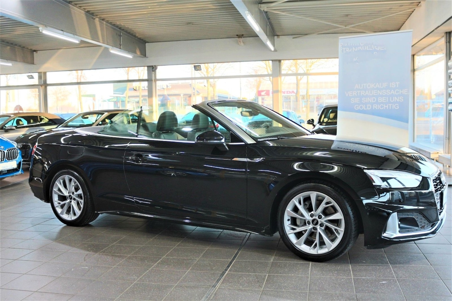 Audi A5 Cabriolet - 40 Tfsi ADVANCED ** MATRIX, LEDER, VIRTUAL, ADAPT. CRUISE, MASSAGE, NEKVERW ** 14.120km (! - AutoWereld.nl