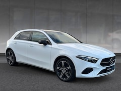 Mercedes-Benz A-klasse - 250 e LUXURY * LED, MBUX+, PANORAMA, DISTRONIC, NIGHTPAKKET, VERW. STUUR * Ex MB-AG - UNFA