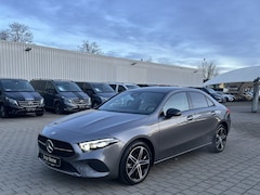 Mercedes-Benz A-klasse - 250 e LUXURY * LED, MBUX+, LEDER, PANORAMA, NGHT, PRIVACY, VERW. STUUR * 1e EIG - Ex MB-AG