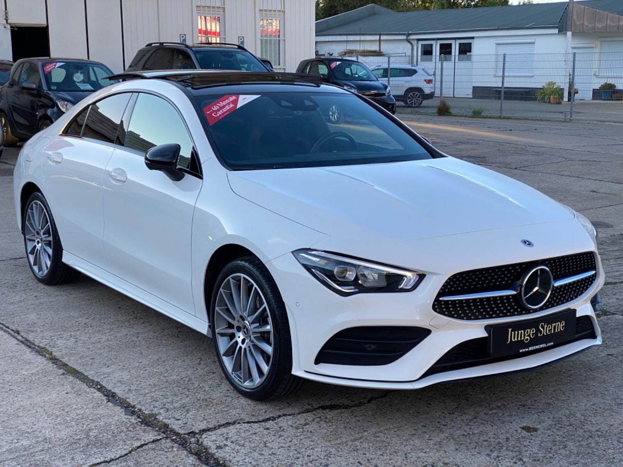 Mercedes-Benz CLA-Klasse - 250 e AMG ** LED, MBUX+, LEDER, PANORAMA, DISTR, 19-inch LMV, NIGHTPAKKET ** 1e EIG - UNFA - AutoWereld.nl