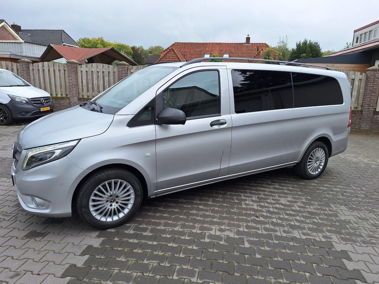 Mercedes-Benz Vito - 119 CDI  Extra Lang DC Comfort 119 CDI Extra Lang DC Comfort - AutoWereld.nl