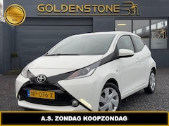 Toyota Aygo - 1.0 VVT-i x-play 2e Eigenaar, Navi, Airco, Cruise, Camera, Elek Ramen, N.A.P, APK tot 03-2